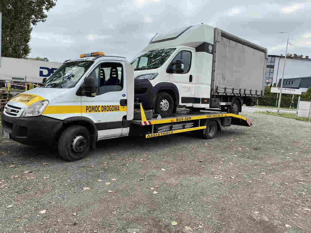 Pomoc drogowa Wołomin. Tanielawetowanie.pl