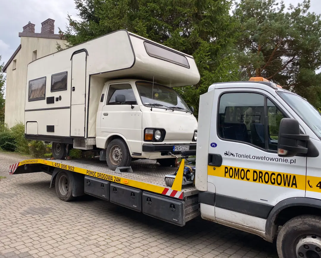 Pomoc drogowa Warszawa. Laweta Warszawa